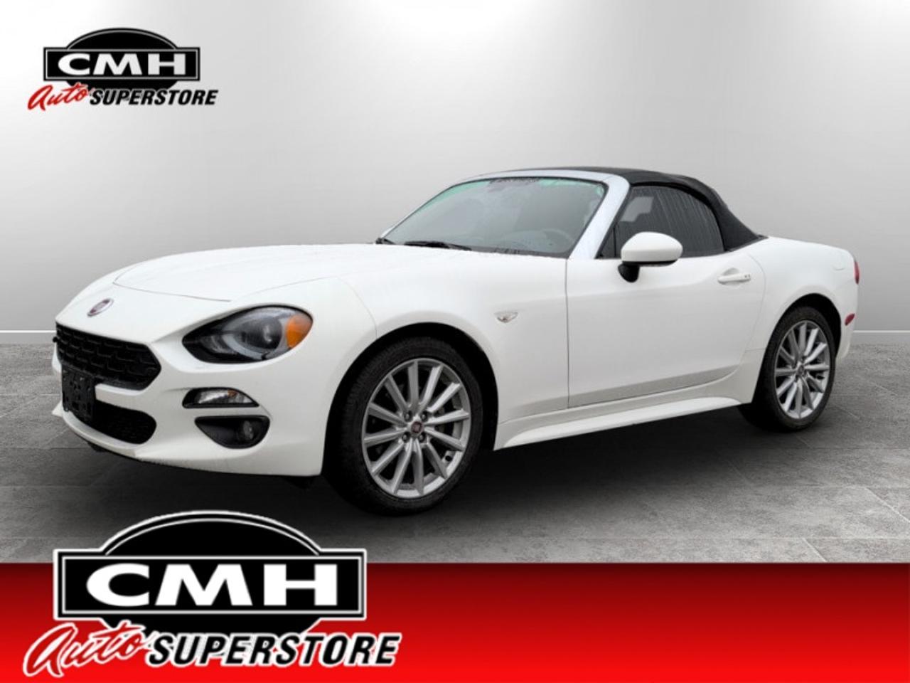 2017 Fiat 124 Spider Lusso  **PREMIUM COLLECTION** Photo
