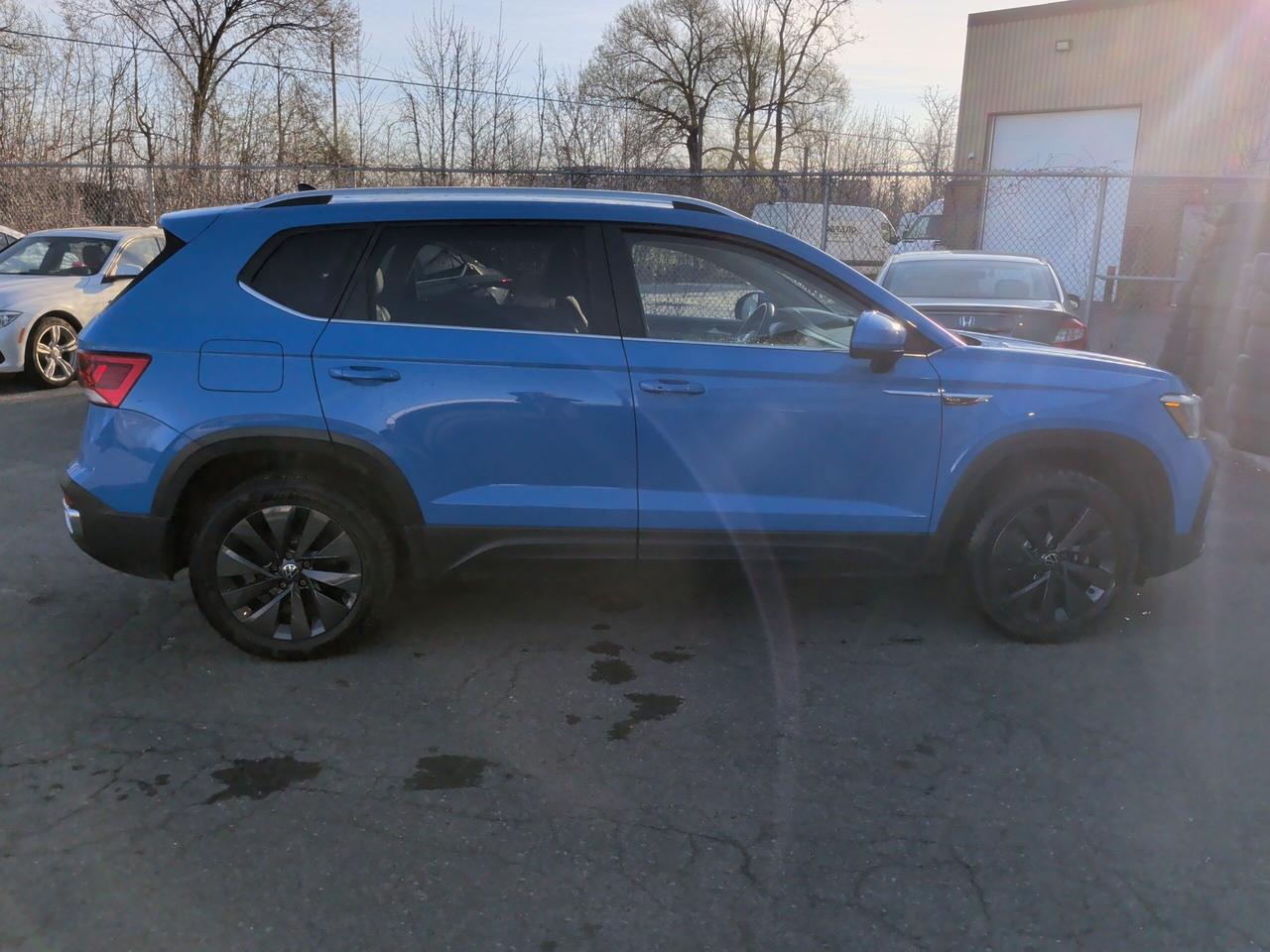 2024 Volkswagen Taos Comfortline Photo