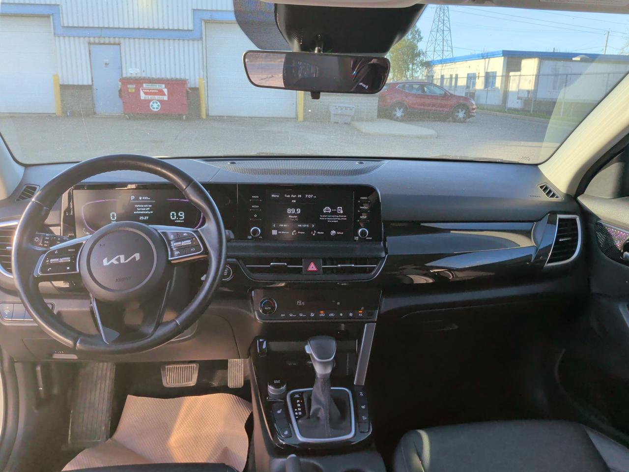 2024 Kia Seltos EX Photo