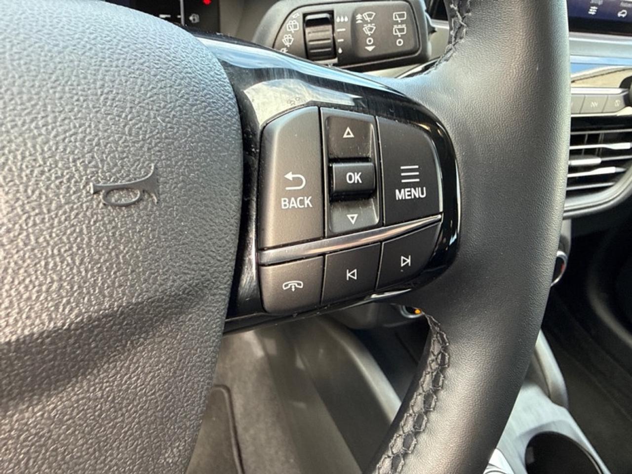 2025 Ford Escape Active  Heated Steering Wheel Photo