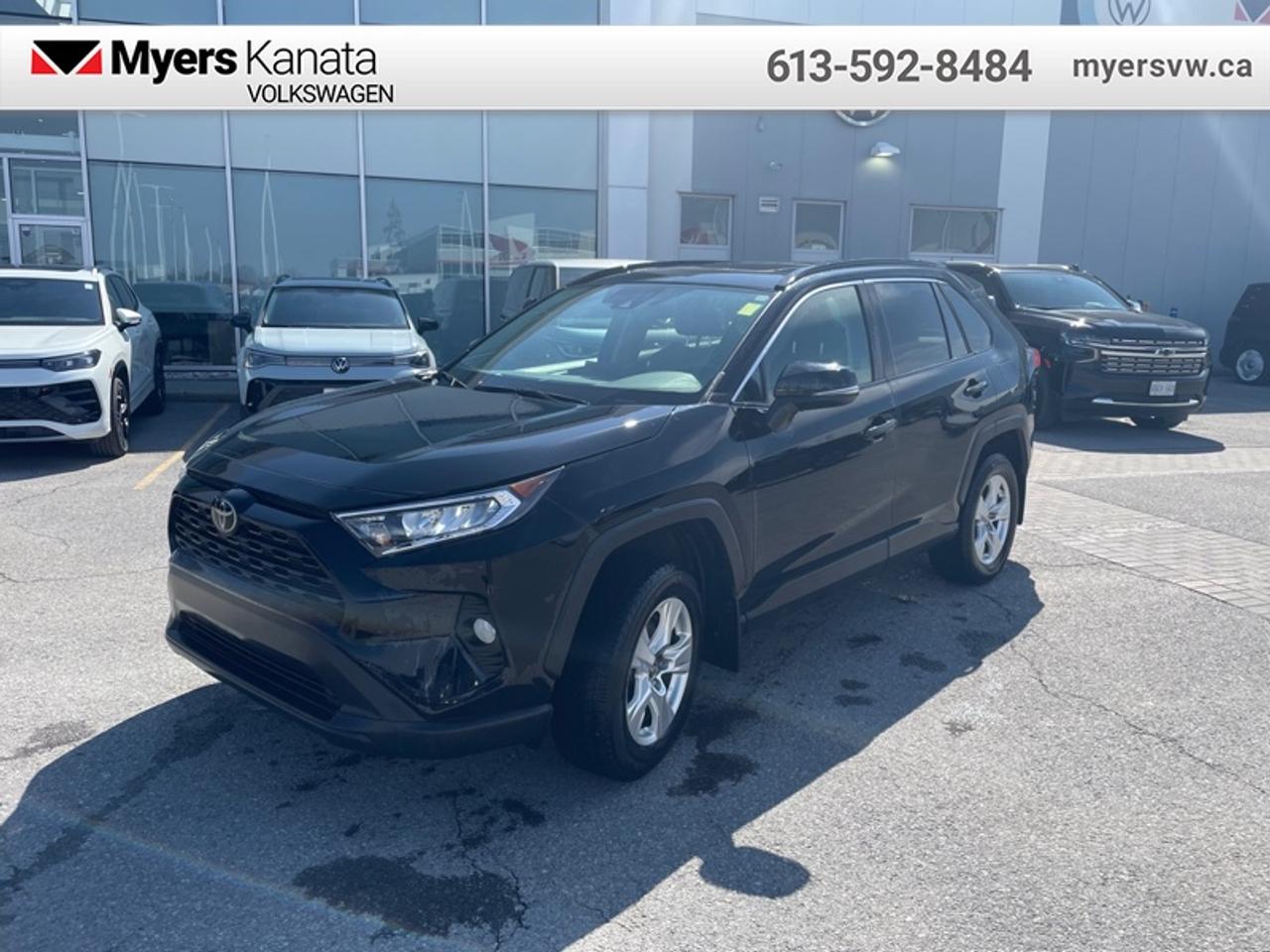 2021 Toyota RAV4 XLE AWD  - Sunroof -  Power Liftgate Photo