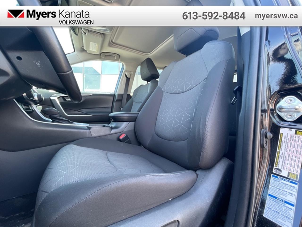2021 Toyota RAV4 XLE AWD  - Sunroof -  Power Liftgate Photo
