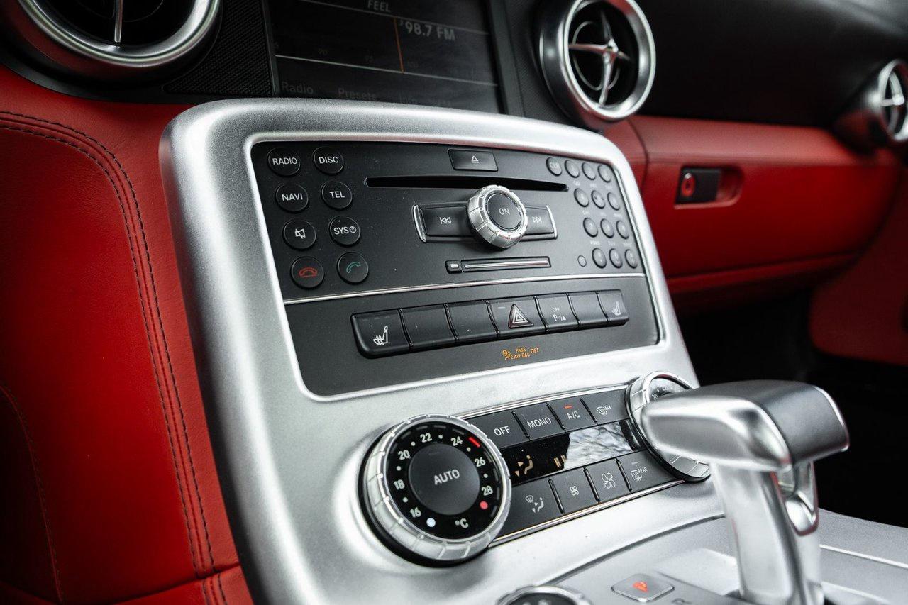 2011 Mercedes-Benz SLS AMG SLS AMG Photo