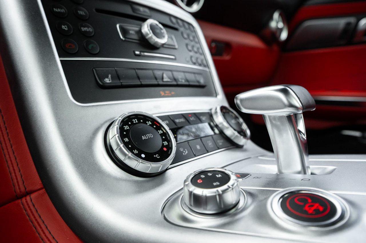 2011 Mercedes-Benz SLS AMG SLS AMG Photo