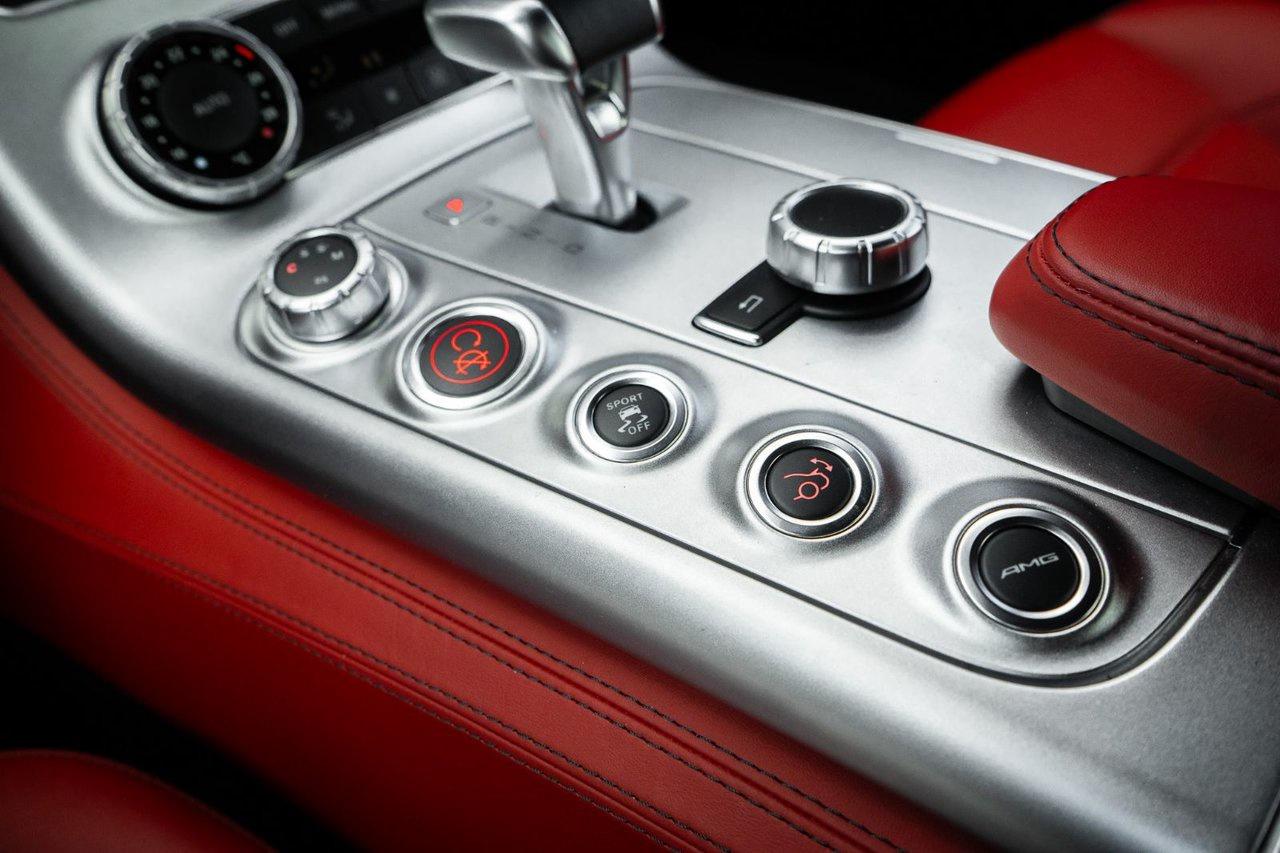 2011 Mercedes-Benz SLS AMG SLS AMG Photo