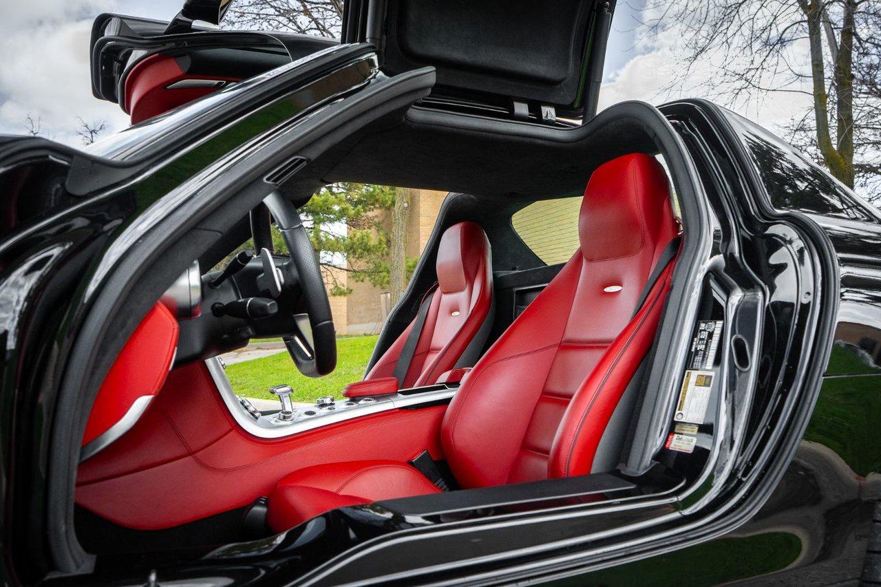 2011 Mercedes-Benz SLS AMG SLS AMG Photo