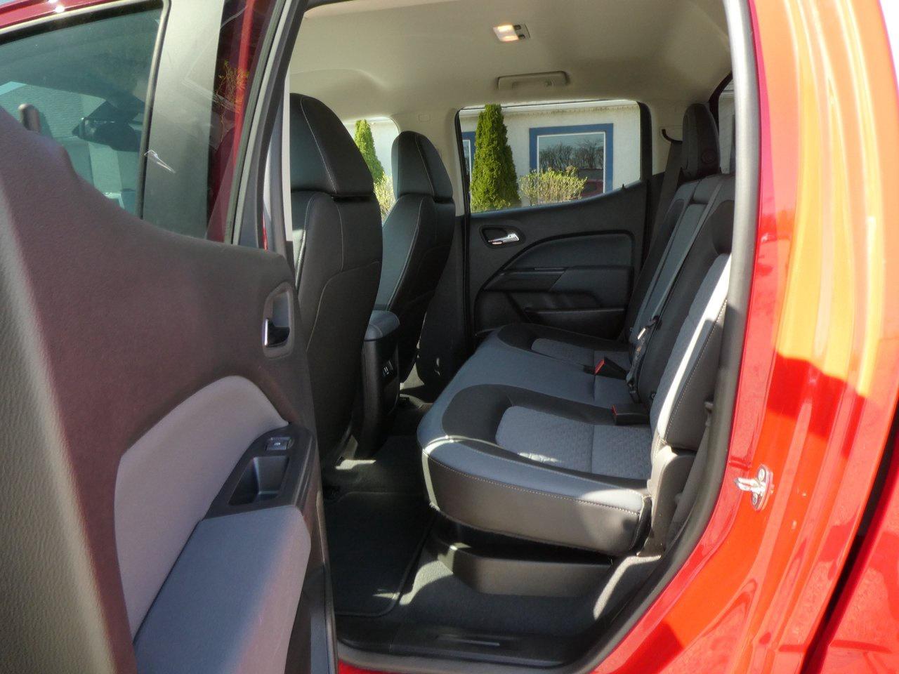 2020 Chevrolet Colorado Z71 | Heated Seats | Backup Cam | Photo