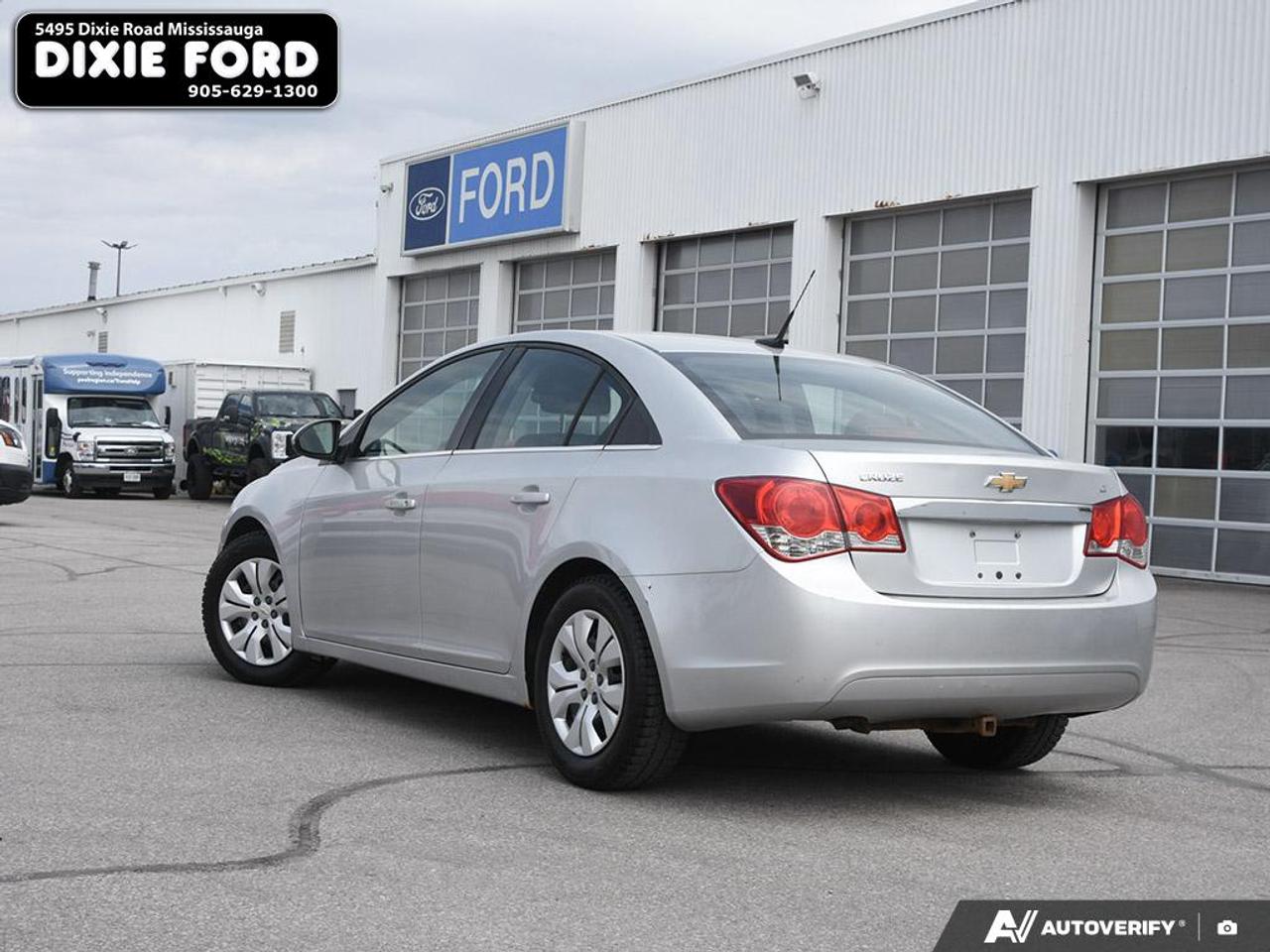2013 Chevrolet Cruze LT Turbo Photo3