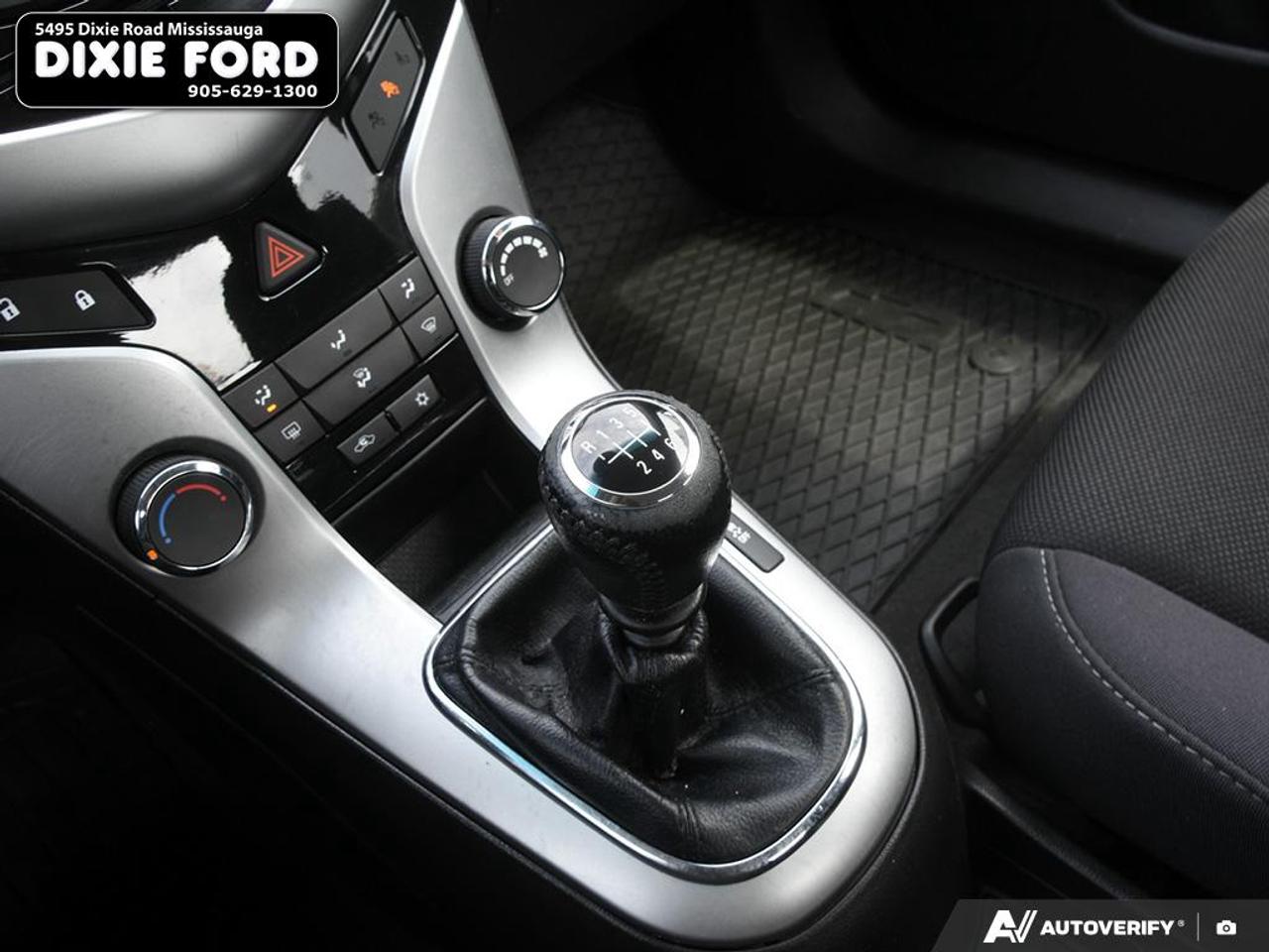 2013 Chevrolet Cruze LT Turbo Photo
