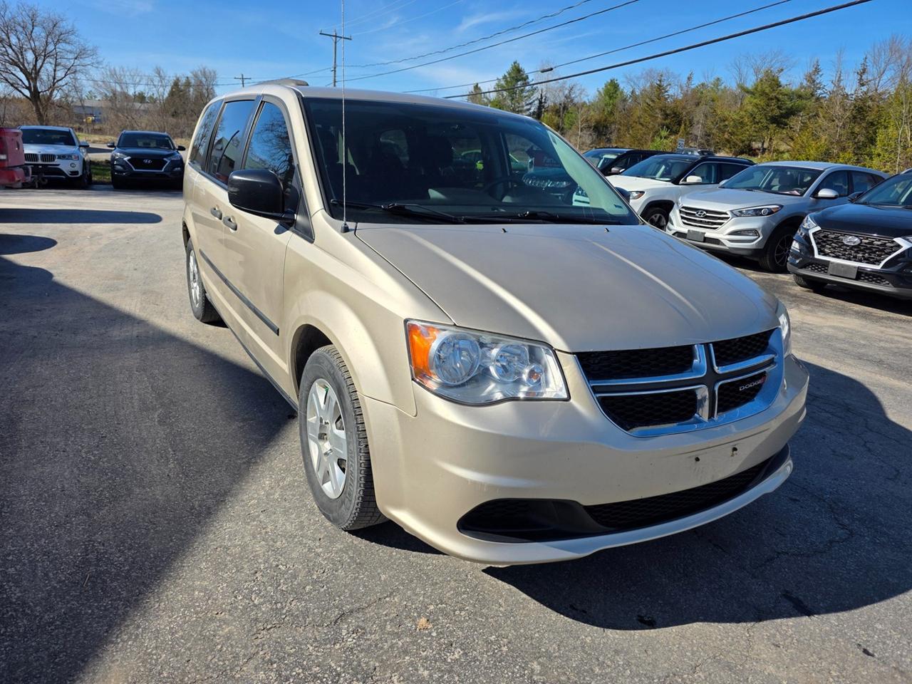 2012 Dodge Grand Caravan SE Photo