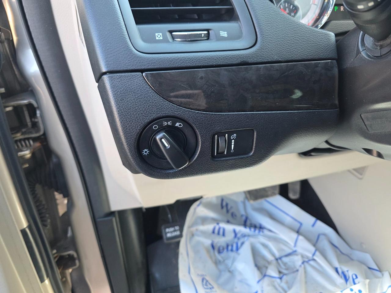 2012 Dodge Grand Caravan SE Photo