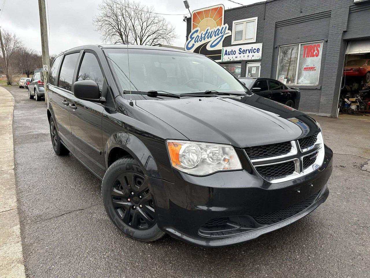 2016 Dodge Grand Caravan CANADA VALUE PACKAGE Photo0