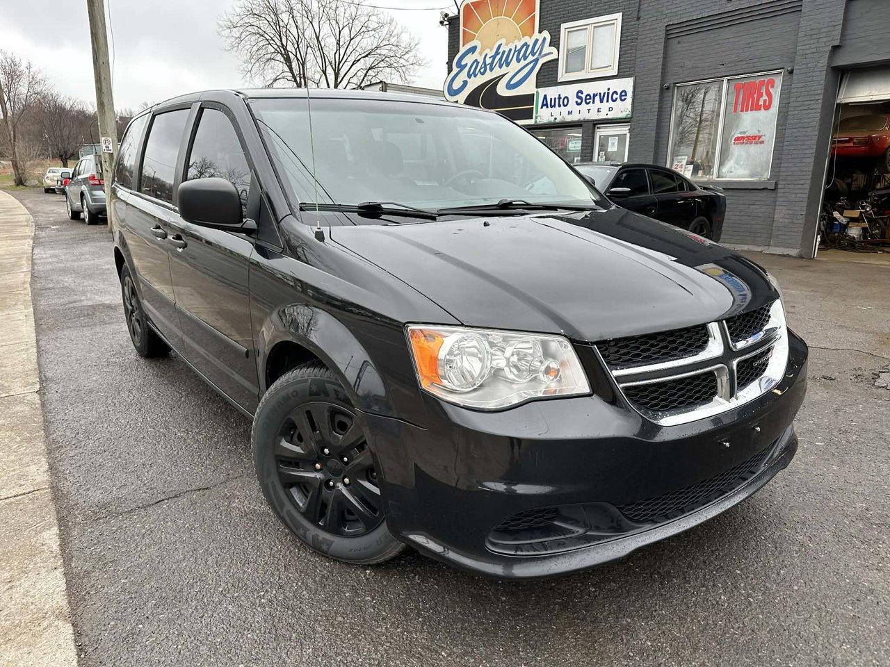 2016 Dodge Grand Caravan CANADA VALUE PACKAGE Photo