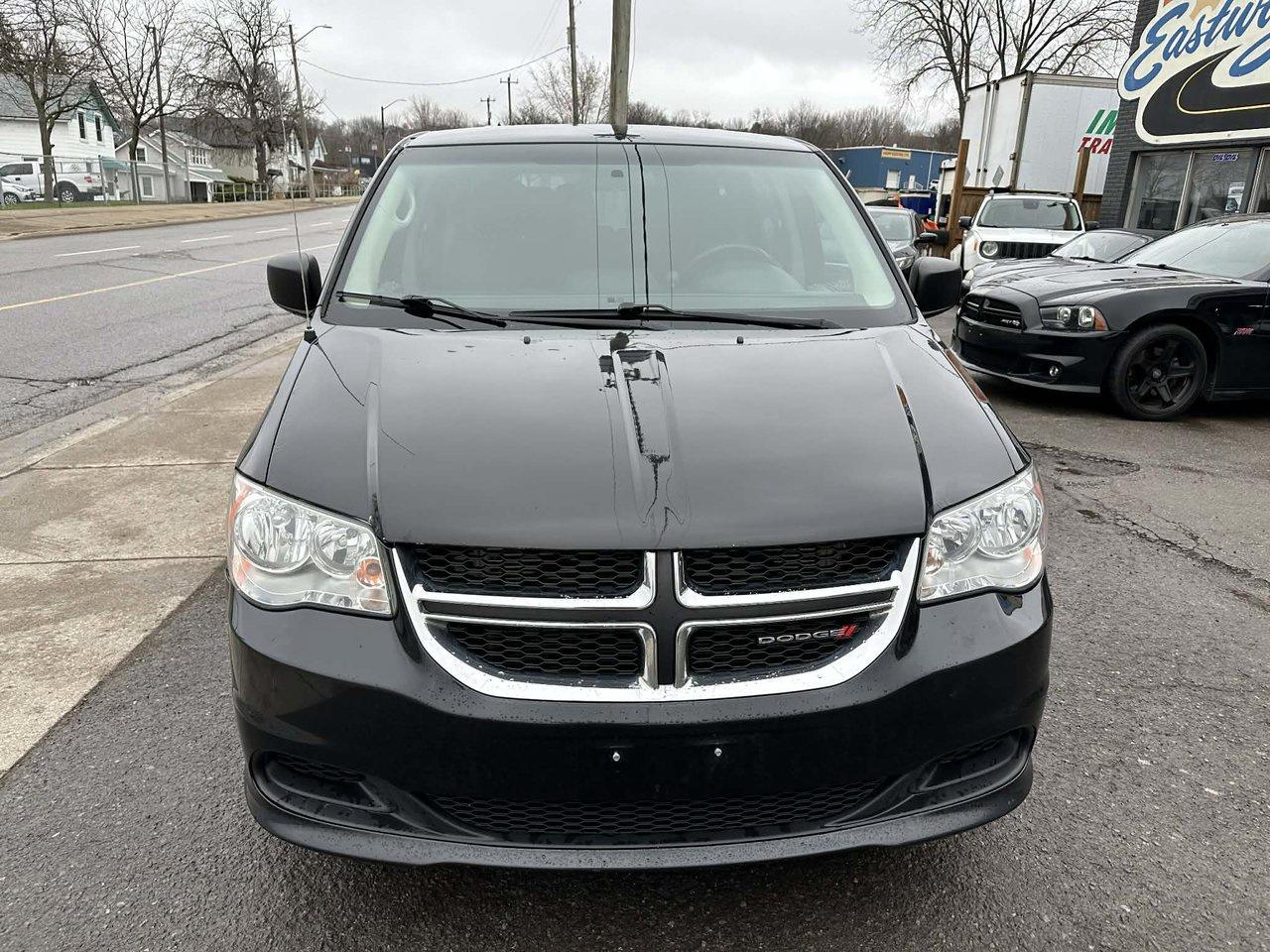 2016 Dodge Grand Caravan CANADA VALUE PACKAGE Photo