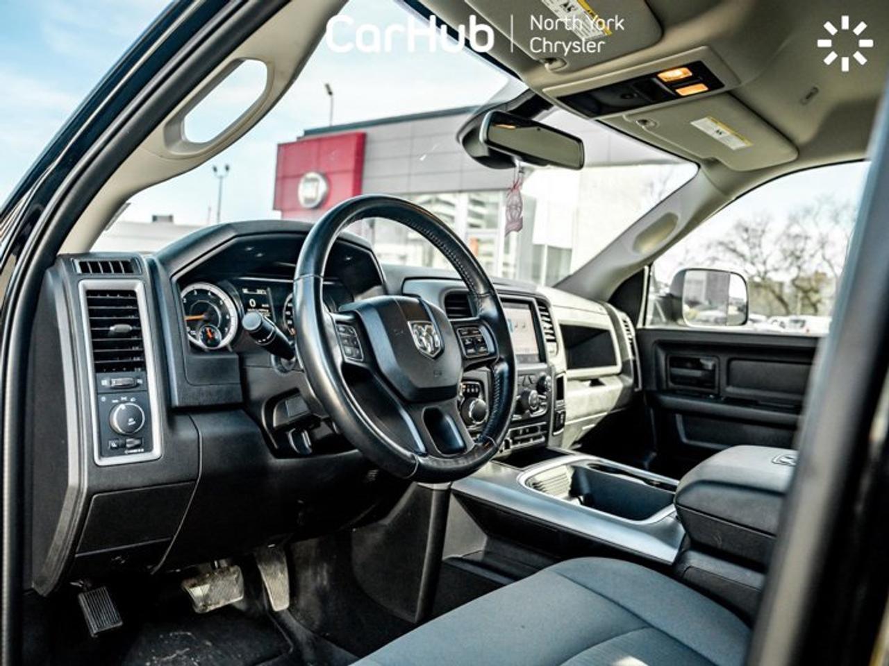 2023 RAM 1500 Classic EXPRESS Photo