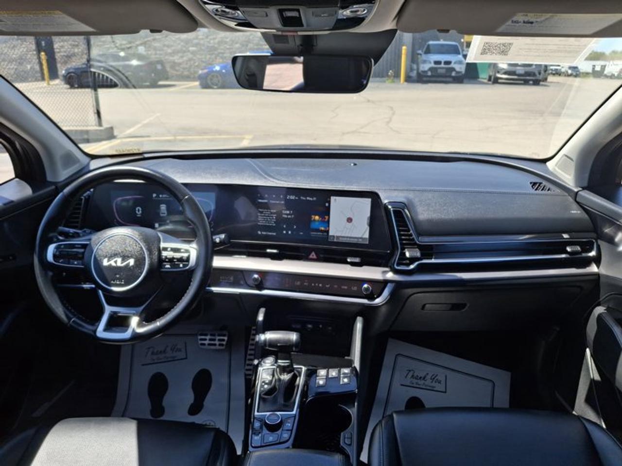 2024 Kia Sportage EX Premium AWD | Leather | Pano Roof | Cooled + Heated Seats | Power Liftgate | Nav | and More ! Photo