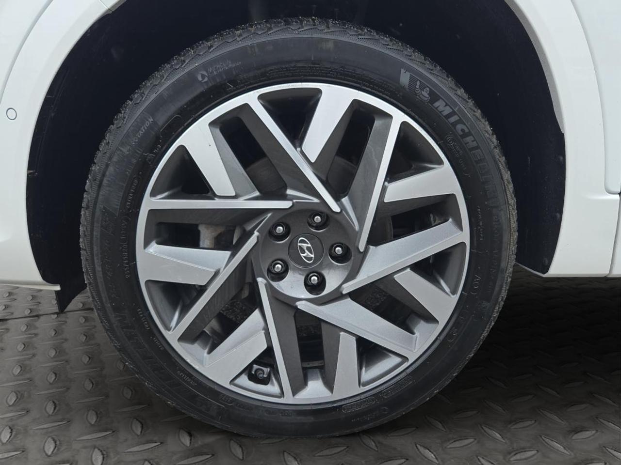 2023 Hyundai Santa Fe Ultimate Calligraphy Photo