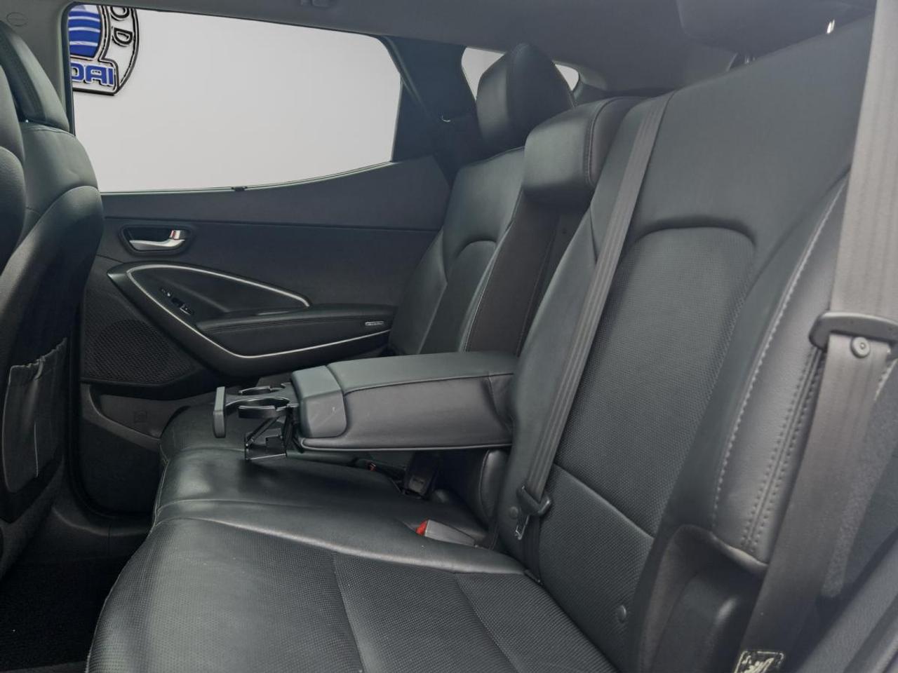 2017 Hyundai Santa Fe Sport SE Photo