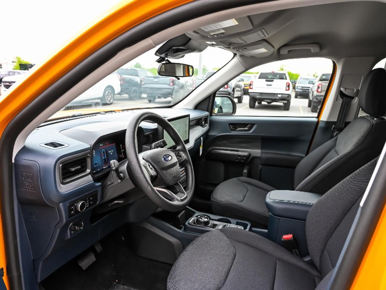2026 Ford Maverick XL Photo