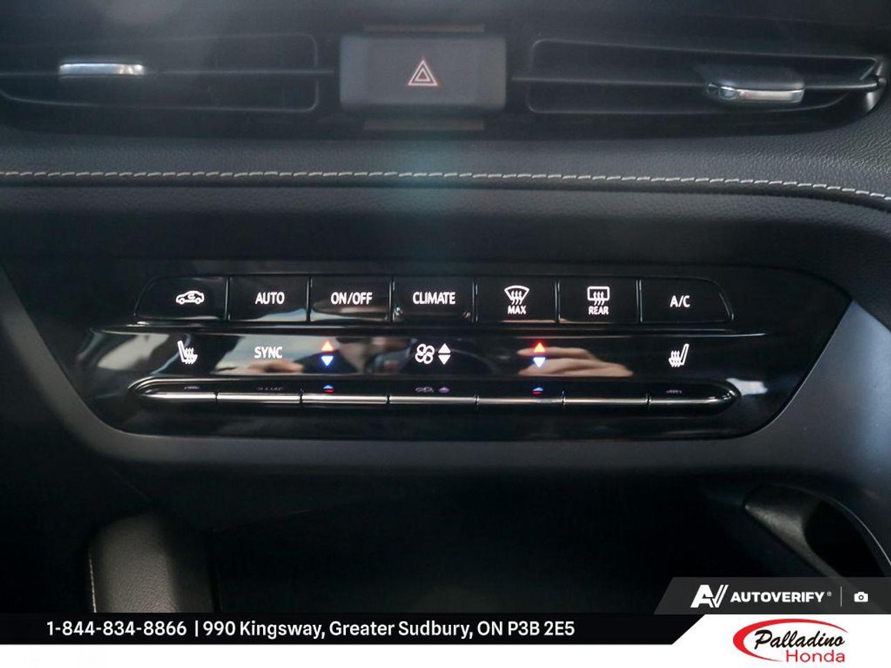 2022 Buick Envision Essence Photo