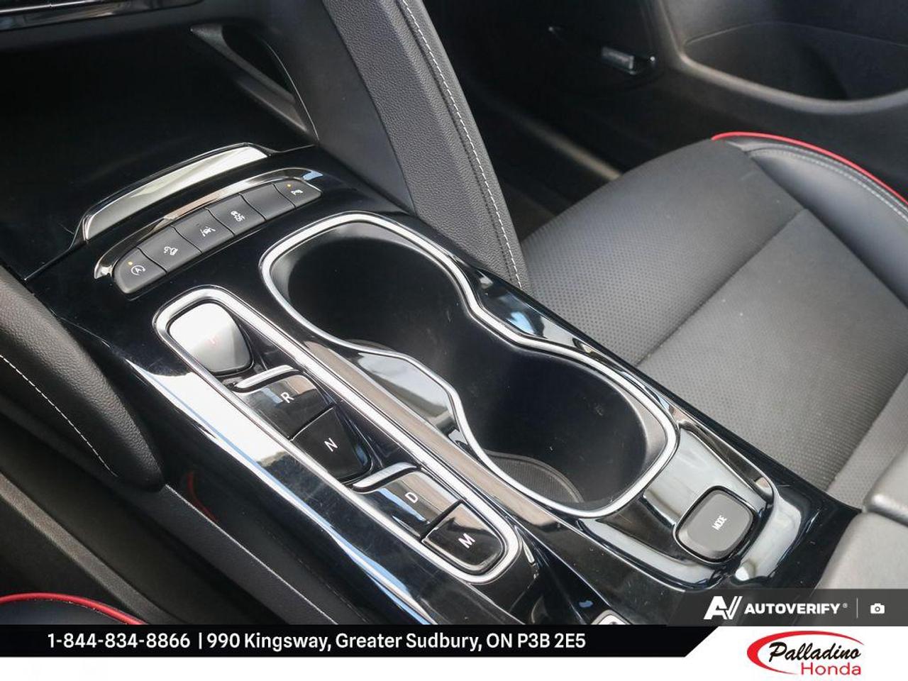 2022 Buick Envision Essence Photo