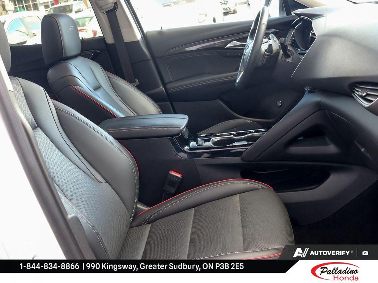 2022 Buick Envision Essence Photo