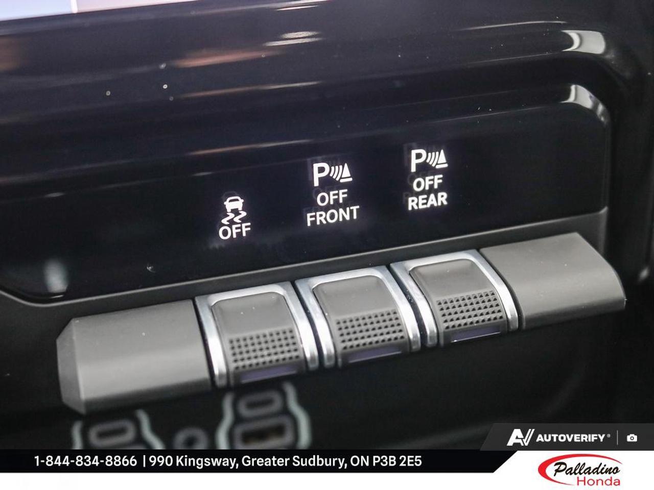 2025 RAM 1500 Big Horn Photo