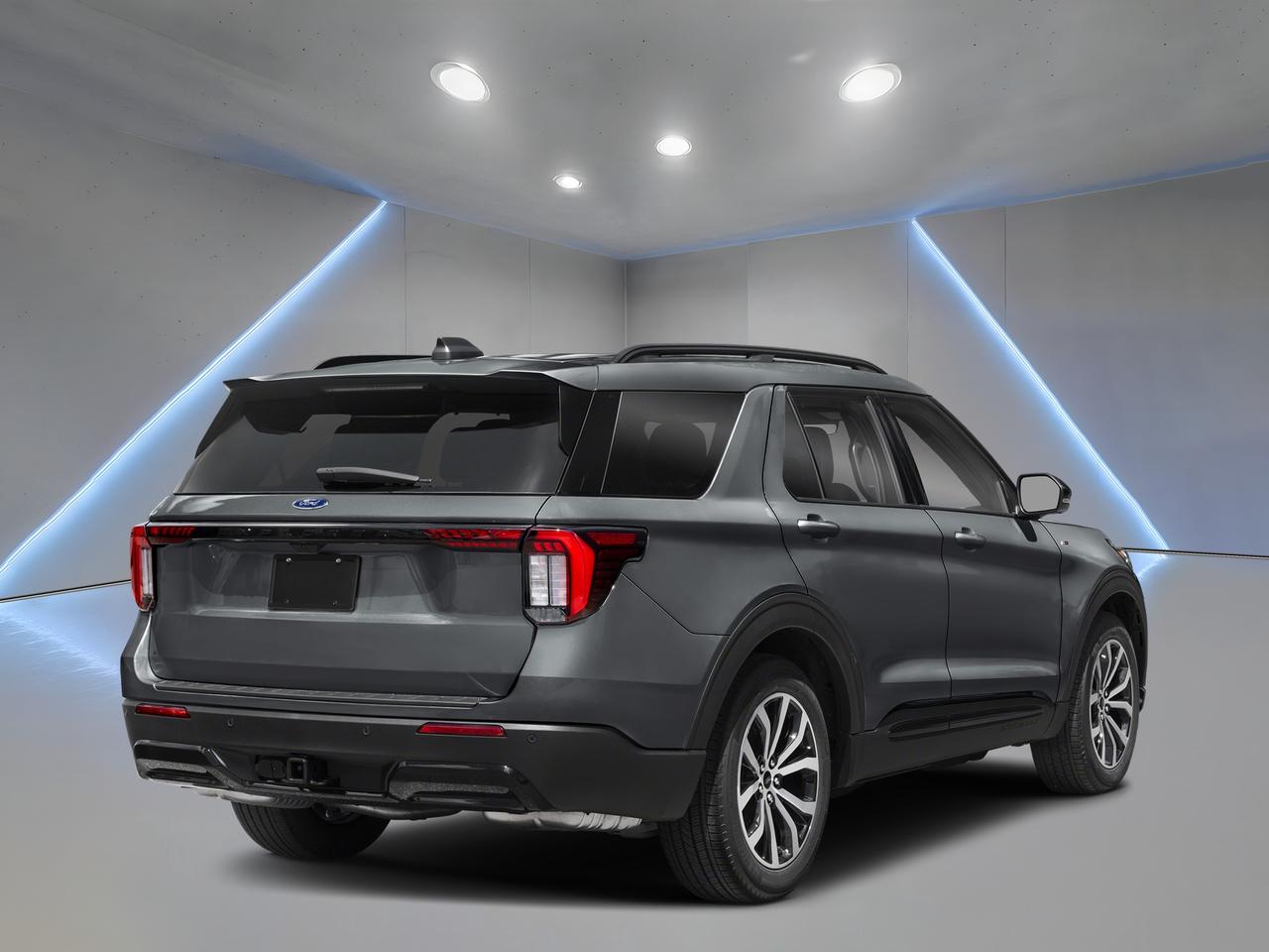 2026 Ford Explorer ST-Line Photo