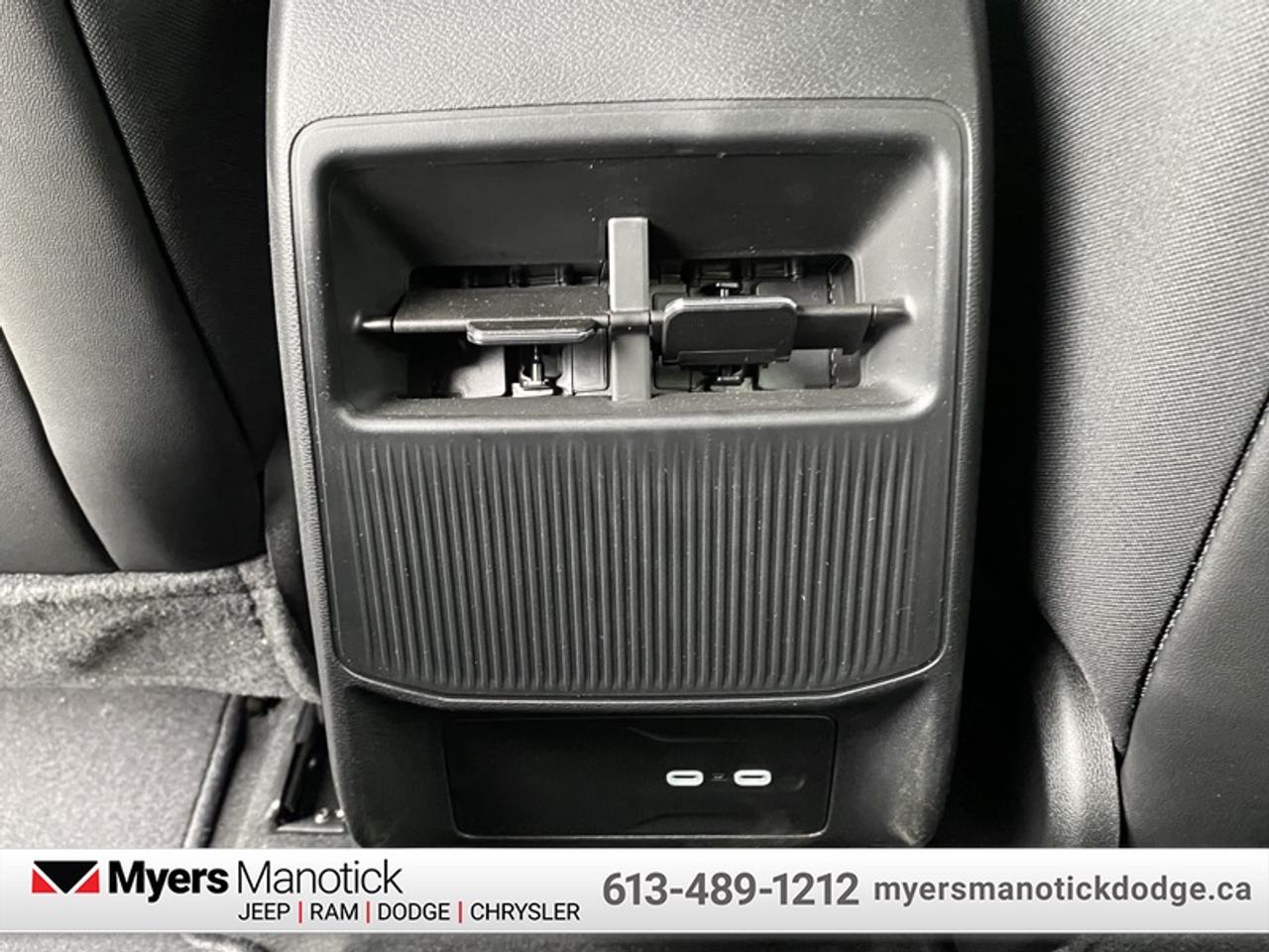 2026 Jeep Cherokee Limited  - Sunroof Photo