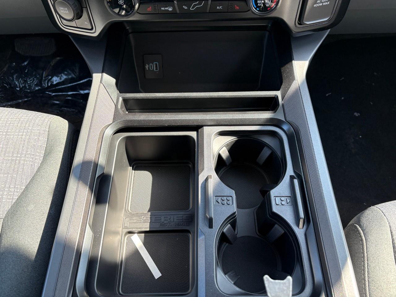 2026 Ford F-250 Super Duty SRW XLT 4WD CREW CAB 6.75' BOX Photo