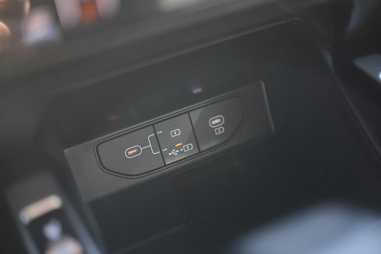 2025 Kia Sorento LX AWD Photo