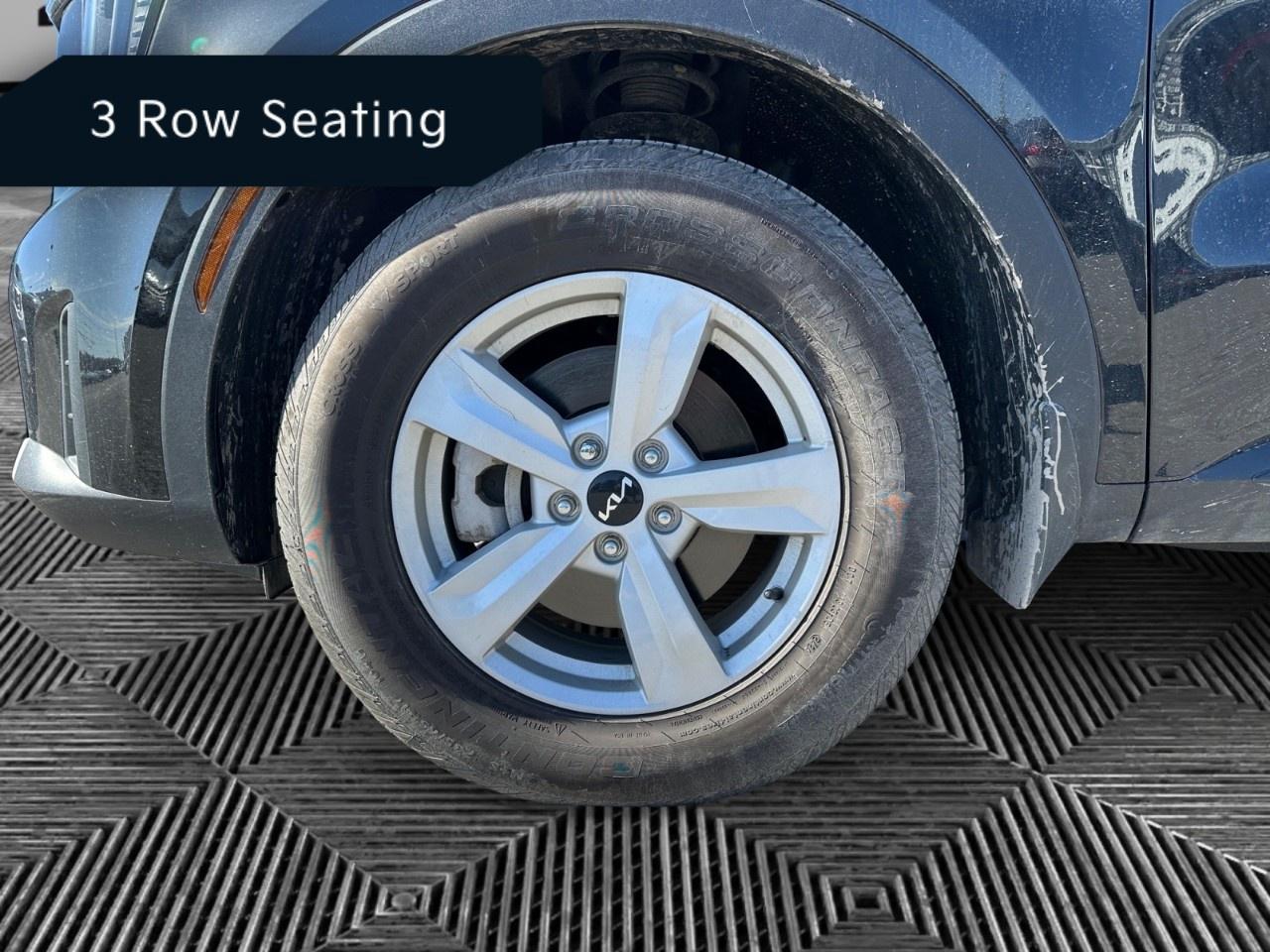 2025 Kia Sorento LX AWD Photo