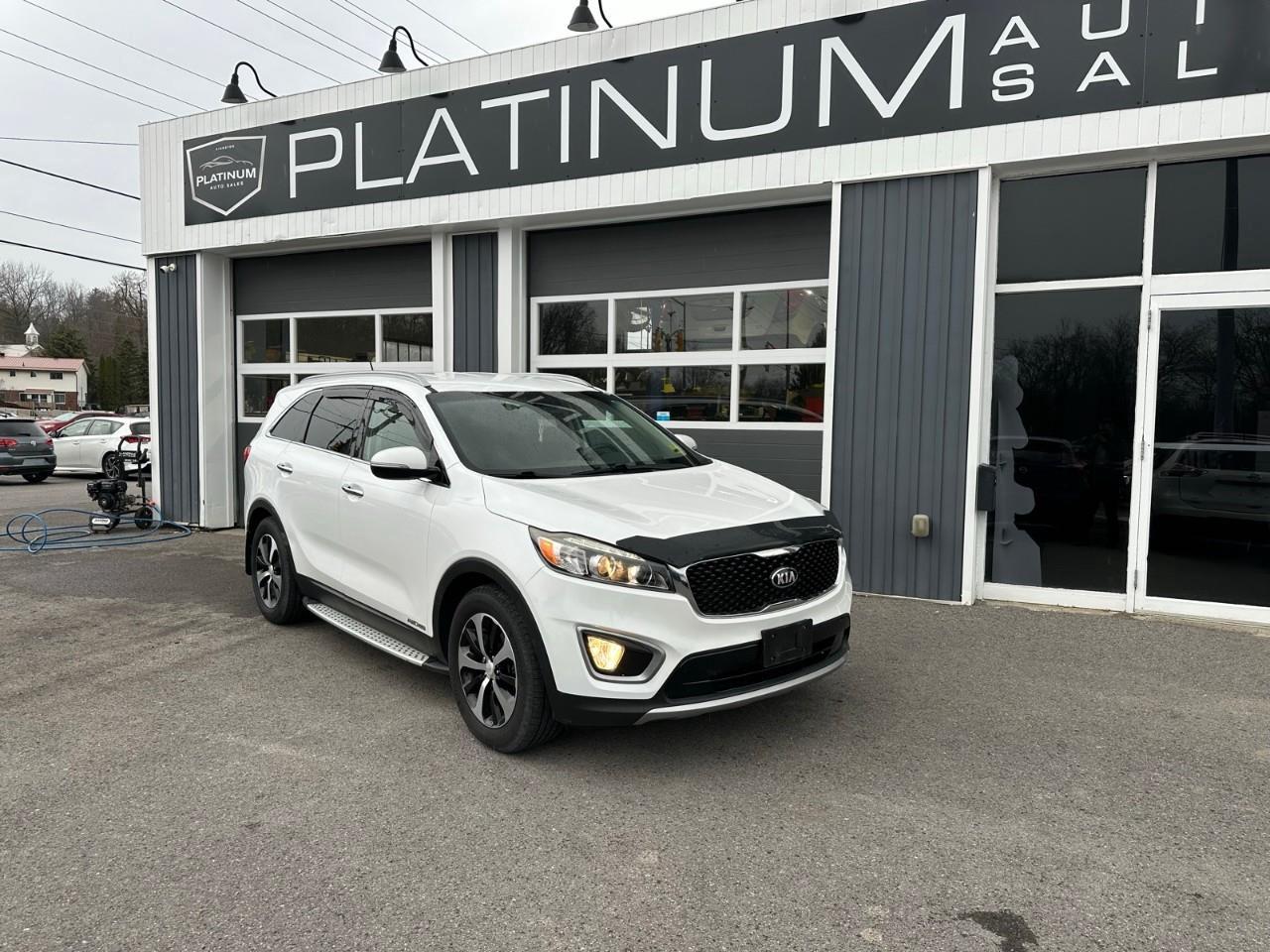 Used 2016 Kia Sorento 3.3L EX+ for sale in Kingston, ON