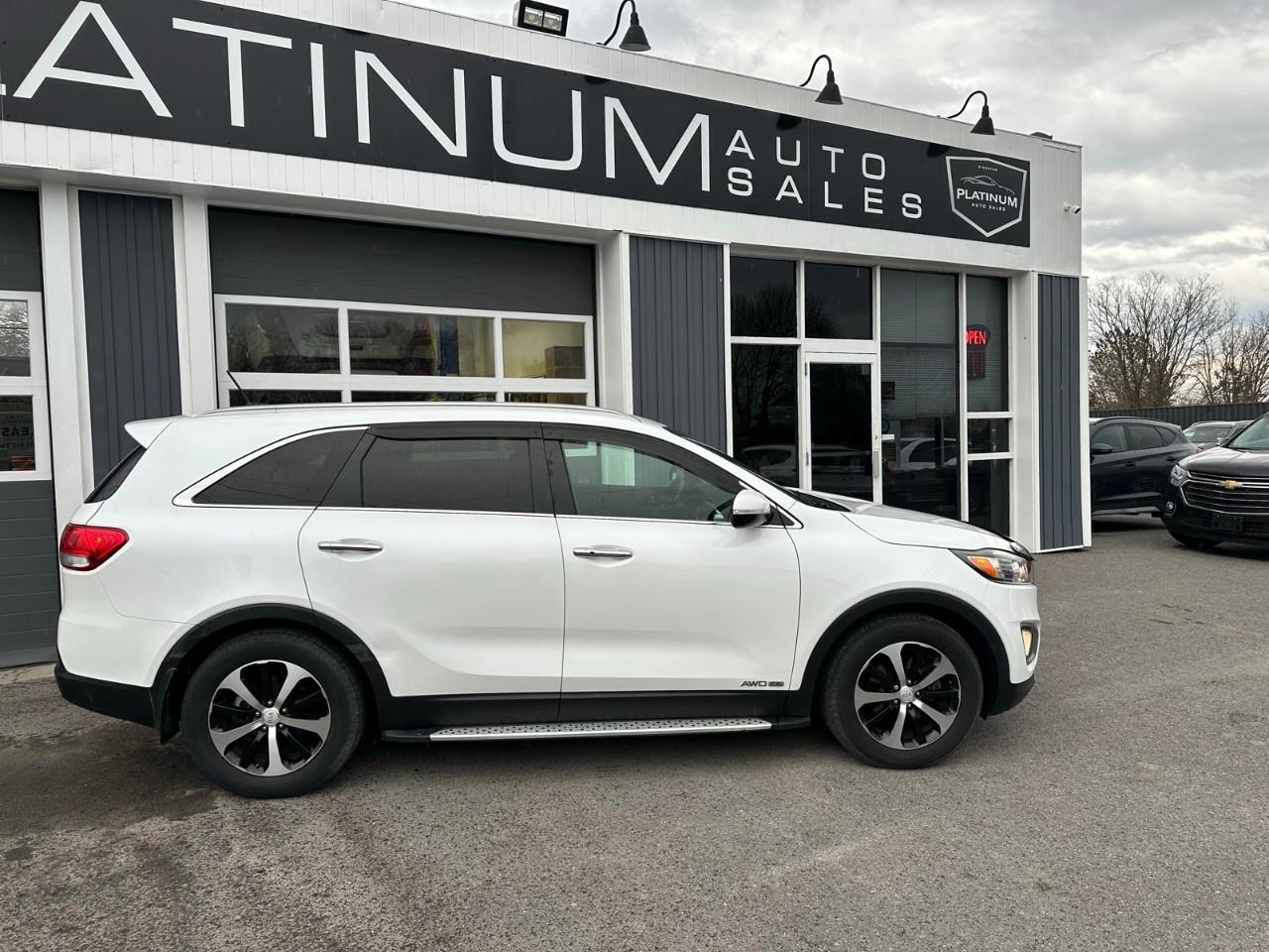 2016 Kia Sorento 3.3L EX+ Photo2