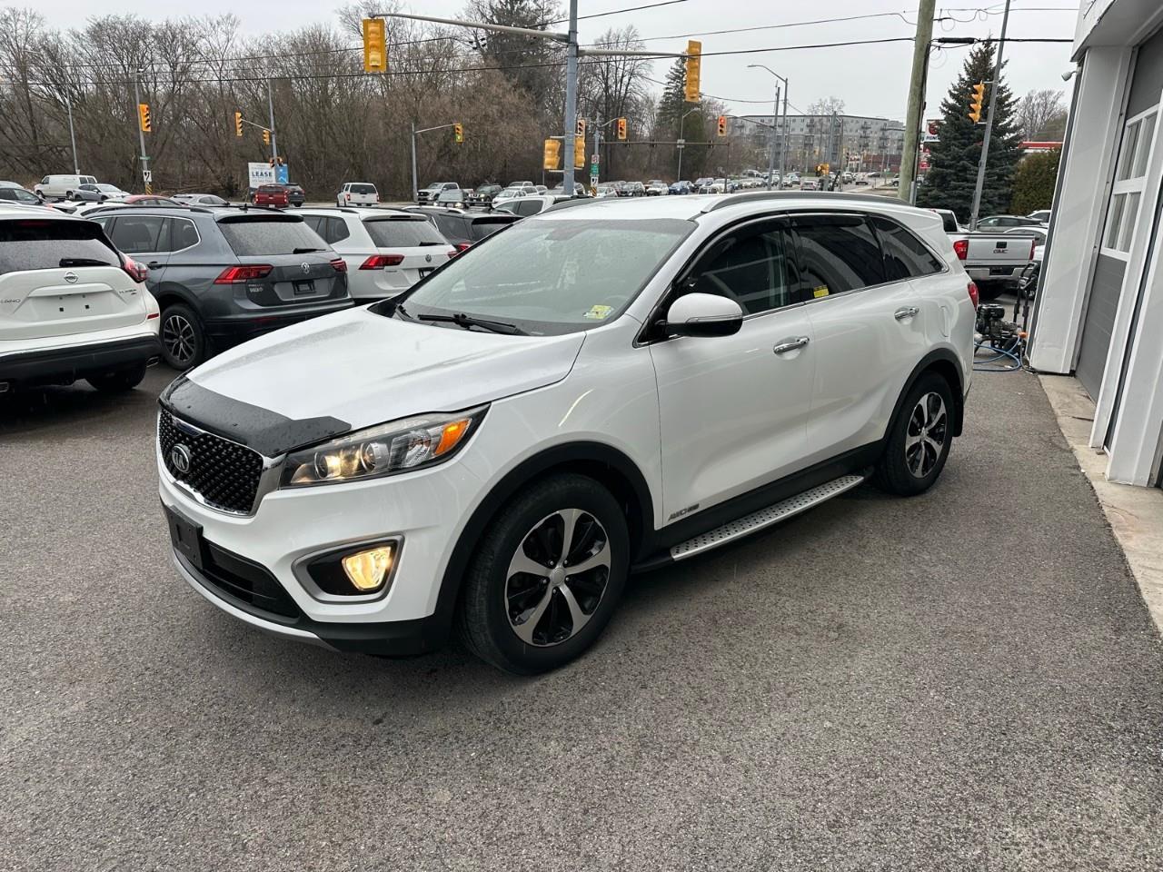 2016 Kia Sorento 3.3L EX+ Photo3