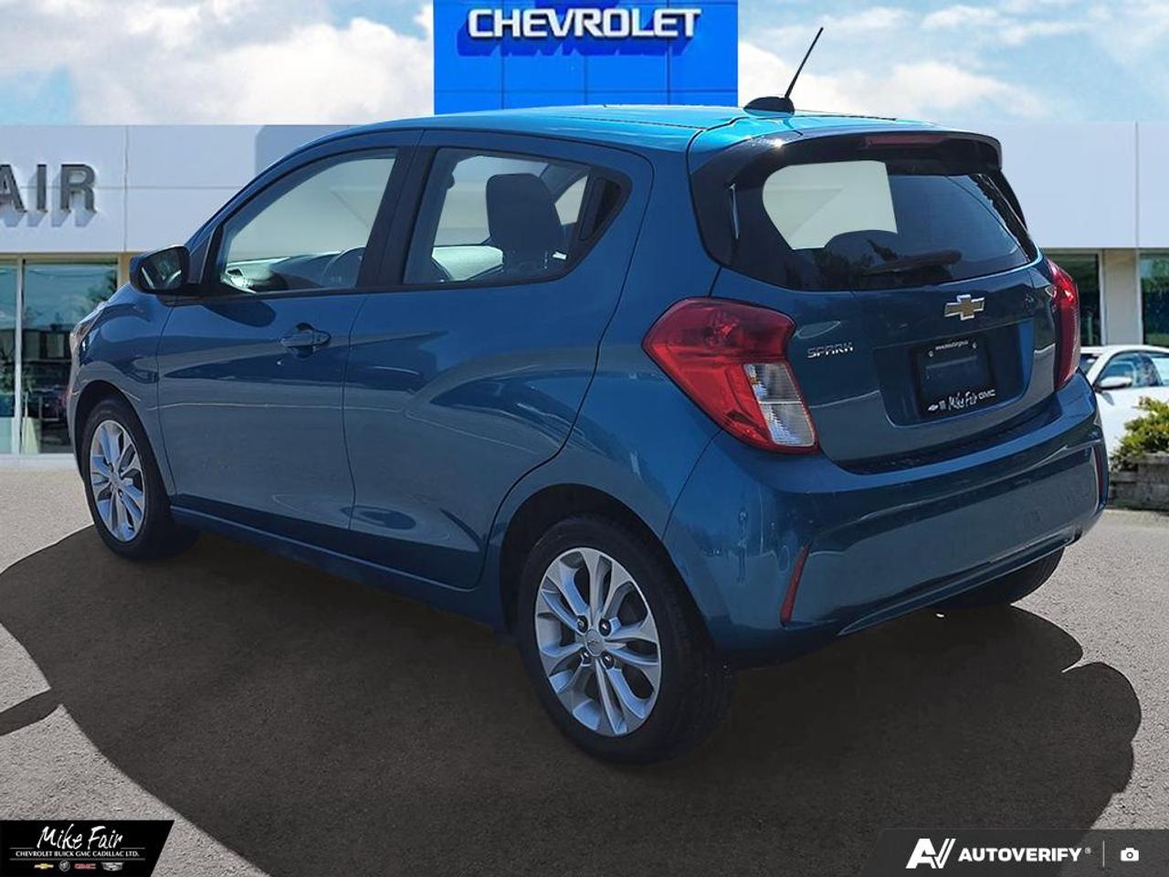 2021 Chevrolet Spark 1LT CVT ONE OWNER / Chevrolet Infotainment System with 7" Diagonal Colour Touch Screen Photo