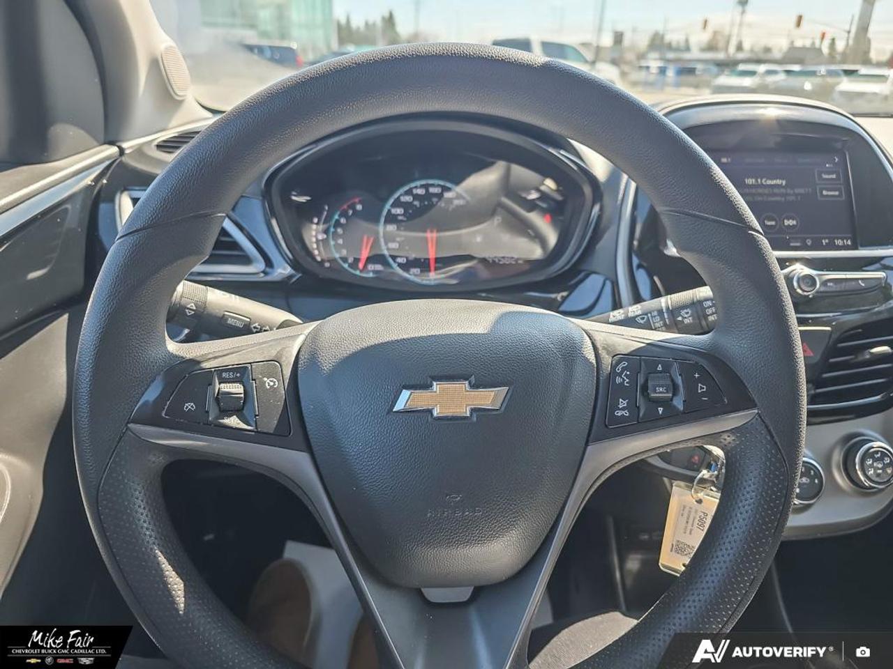 2021 Chevrolet Spark 1LT CVT ONE OWNER / Chevrolet Infotainment System with 7" Diagonal Colour Touch Screen Photo