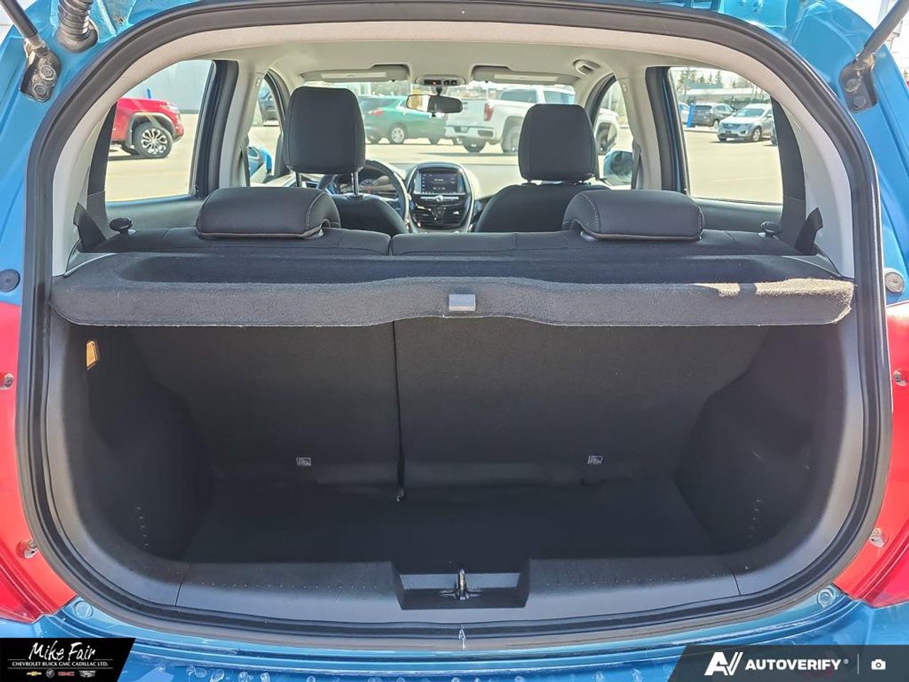 2021 Chevrolet Spark 1LT CVT ONE OWNER / Chevrolet Infotainment System with 7" Diagonal Colour Touch Screen Photo