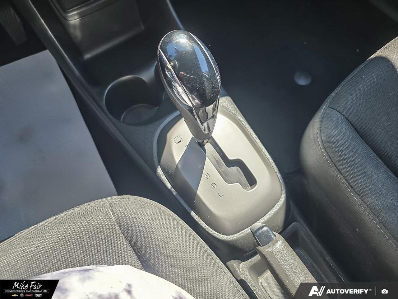 2021 Chevrolet Spark 1LT CVT ONE OWNER / Chevrolet Infotainment System with 7" Diagonal Colour Touch Screen Photo