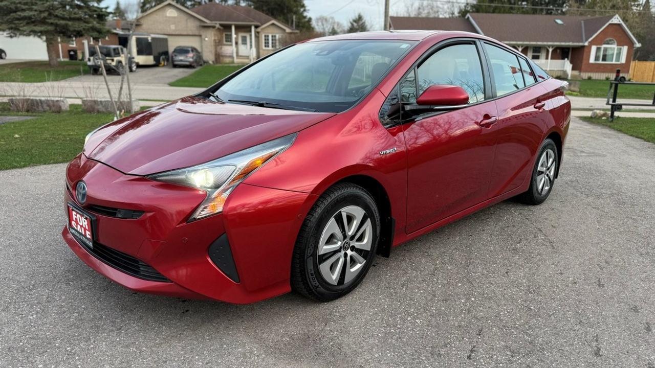2018 Toyota Prius Hybrid-CLEAN HISTORY Photo