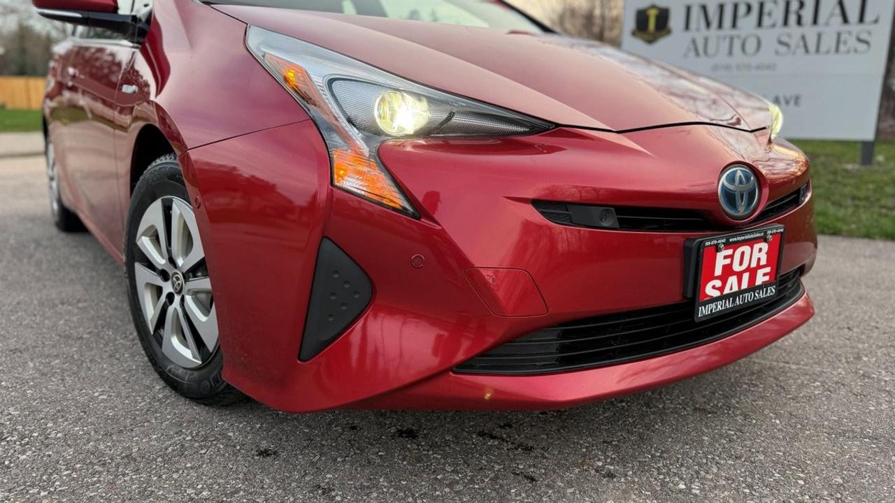 2018 Toyota Prius Hybrid-CLEAN HISTORY Photo
