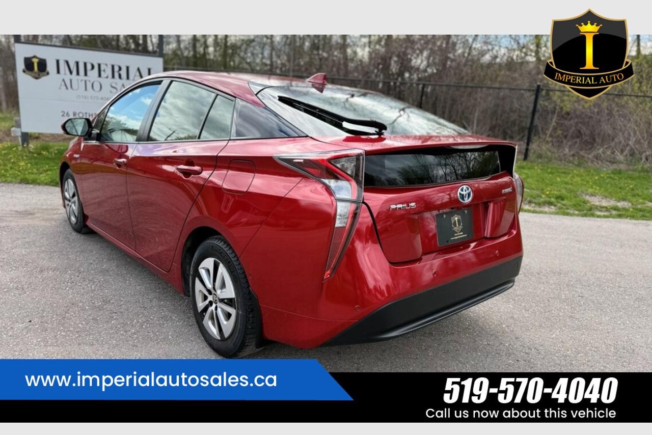 2018 Toyota Prius *CLEAN HISTORY*NAVIGATION Photo