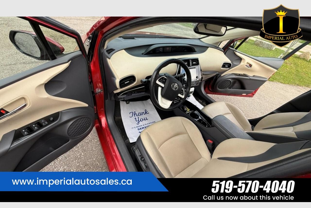 2018 Toyota Prius *CLEAN HISTORY*NAVIGATION Photo