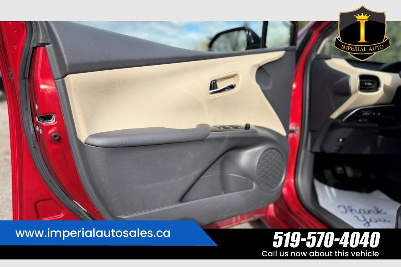 2018 Toyota Prius *CLEAN HISTORY*NAVIGATION Photo