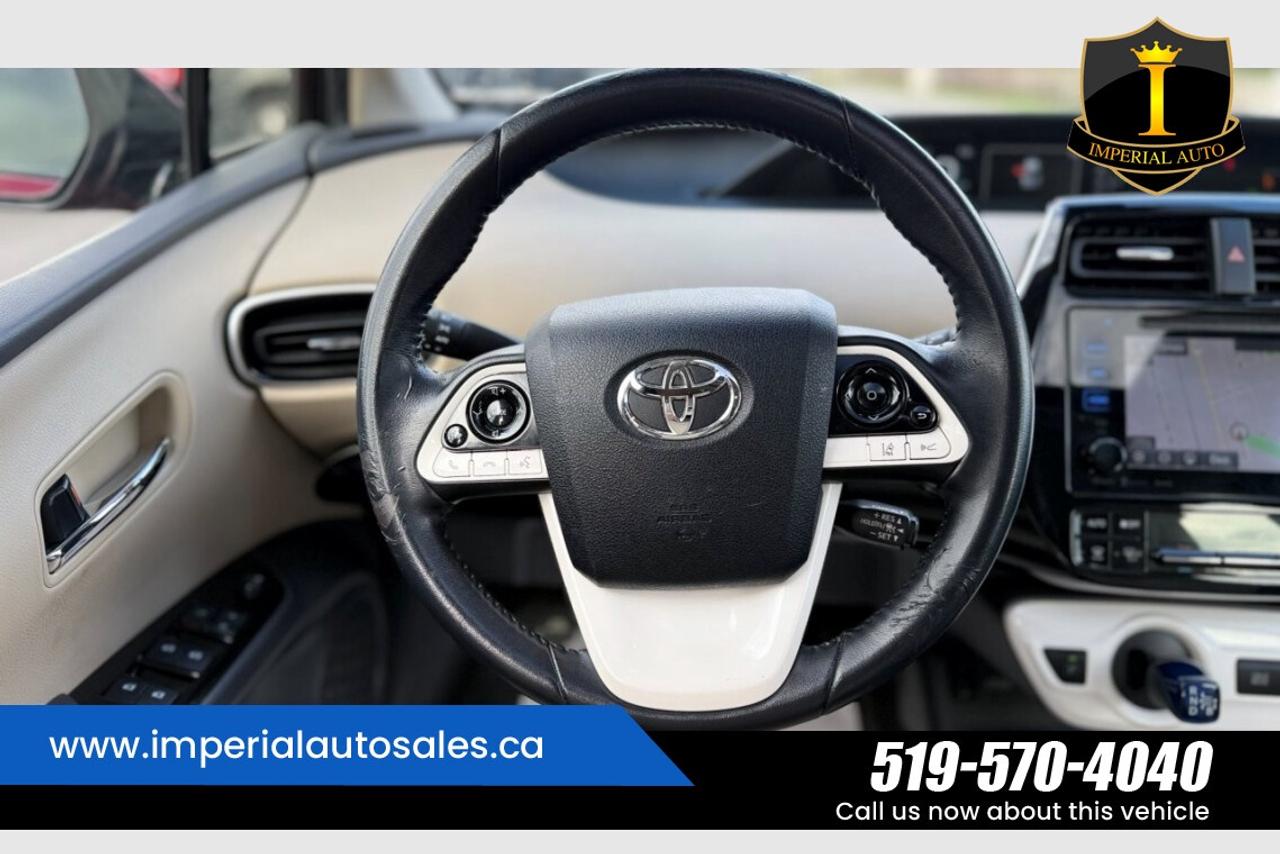 2018 Toyota Prius *CLEAN HISTORY*NAVIGATION Photo