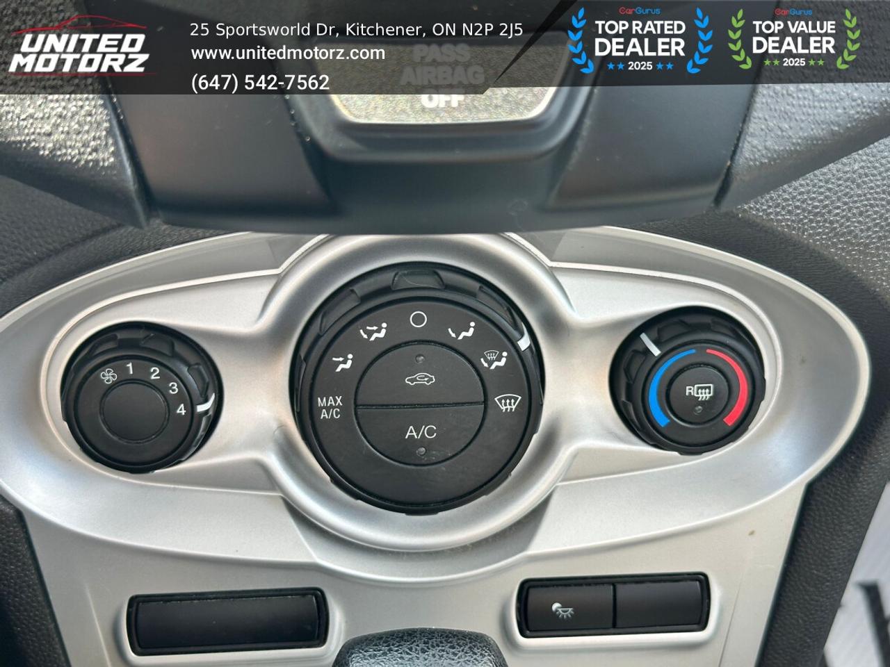 2016 Ford Fiesta SE~SAFETY CERTIFIED~NO ACCIDENTS~17 Service Record Photo