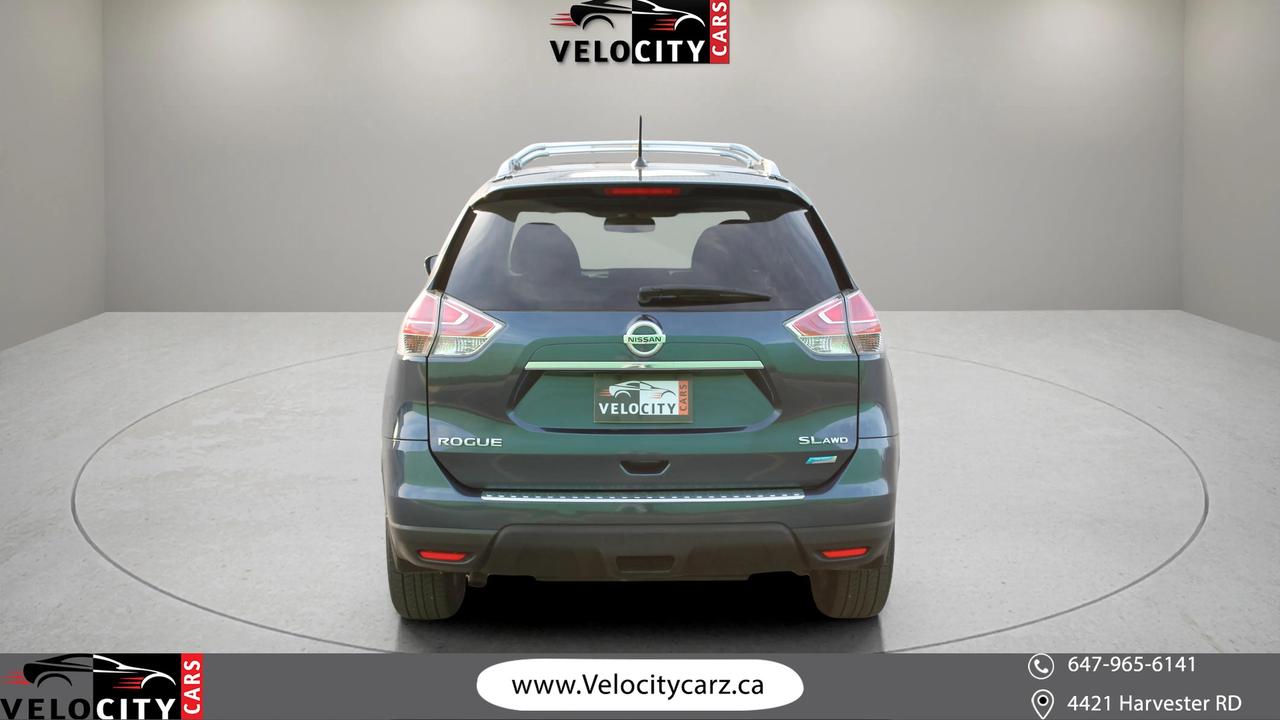 2015 Nissan Rogue SL Photo