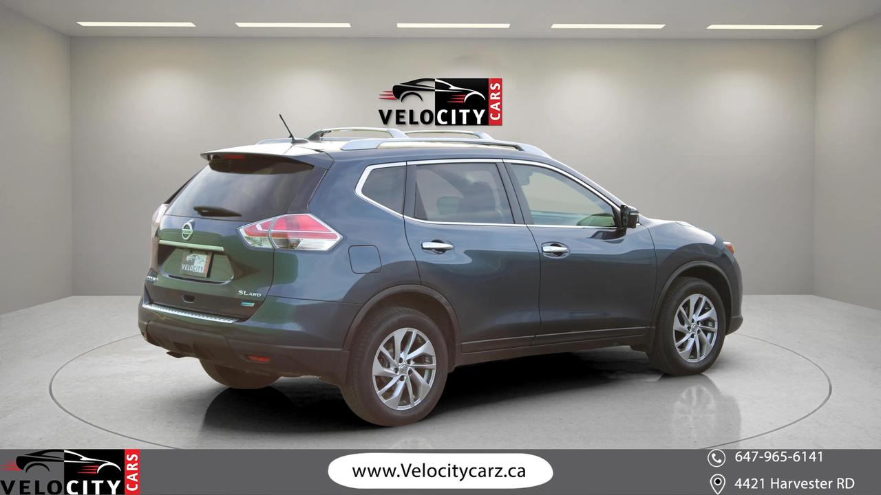 2015 Nissan Rogue SL Photo