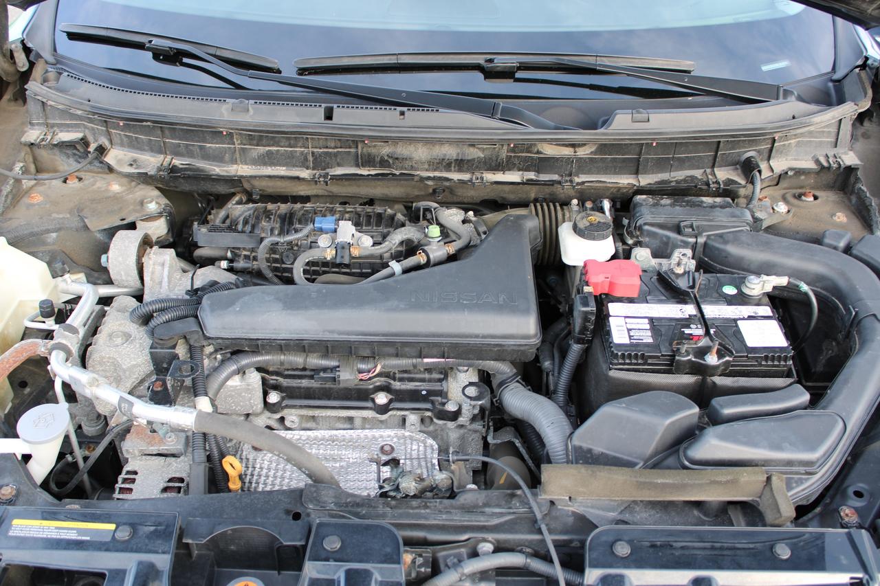 2015 Nissan Rogue SL Photo