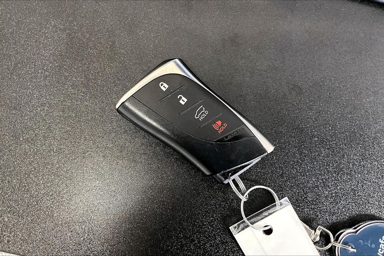 13945527